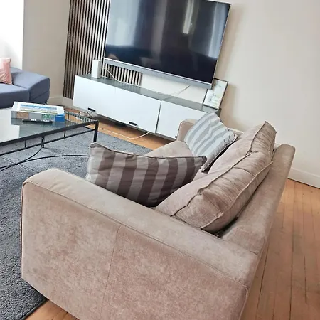 Très Beau 3 Pièces Jusqu'à 6 Voyageurs - El Paradisio Apartamento *